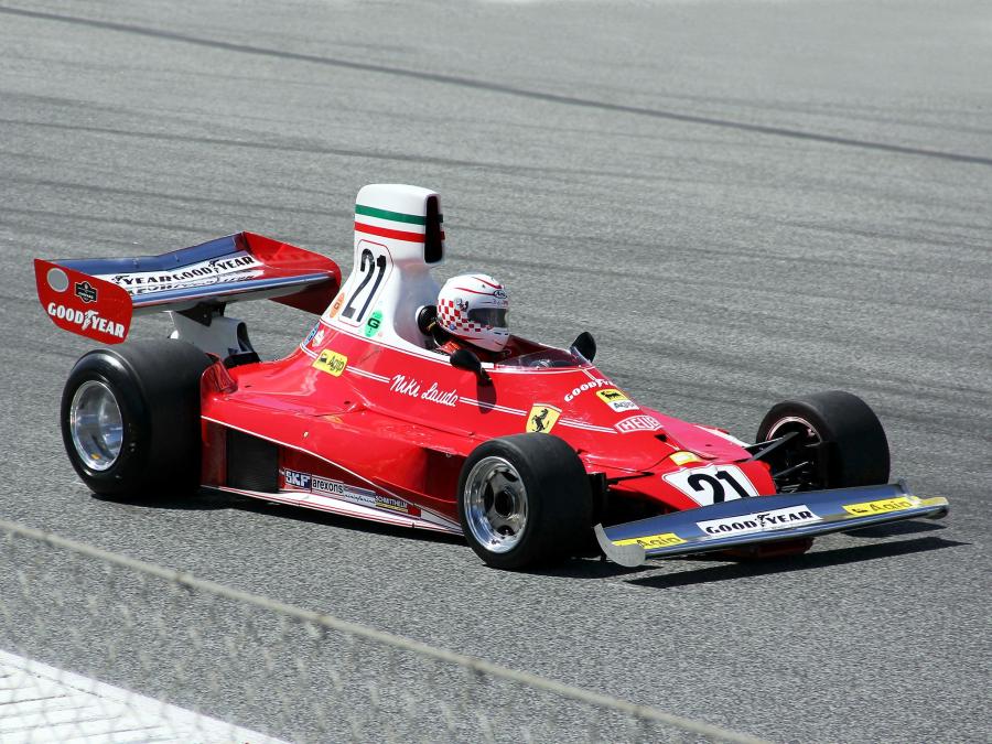  Ferrari 312 T 1975 года  (фото 12 из 12)